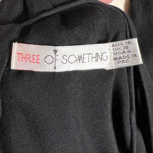 Three of Something Boho Spaghetti Halter Mini Dress 6 Black Racerback Hi-Lo - Picture 8 of 9